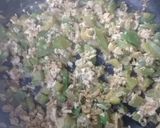 Foto del paso 3 de la receta: REVUELTO DE ZAPALLITOS CON CLARAS 🍳
