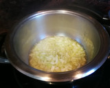 Foto del paso 2 de la receta: Crema de coliflor verde con yogur activia