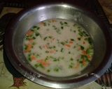 A picture of step 3 of Bread uttapam.