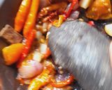 Foto langkah ke 1 dari resep 239. Sambal Pencit (Sambal Mangga Muda) Khas Jawa Timur.