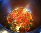 A picture of step 3 of Salmon Head and Skeleton Soup with Noodles.