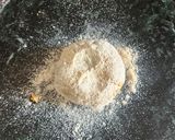 A picture of step 7 of Carrot paratha.