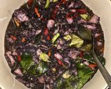 Foto langkah ke 4 dari resep Cumi pedas tinta hitam.
