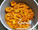 A picture of step 1 of Dry Masala Prawns.