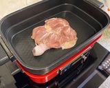 A picture of step 1 of Chicken Stroganoff.