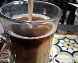Foto del paso 1 de la receta: Café con Baileys ☕🍾