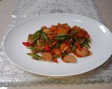 Foto langkah ke 4 dari resep Tumis Buncis Wortel Sosis.