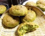 A picture of step 14 of Spinach Bread Rolls.