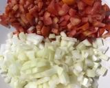 รูปขั้นตอนการทำที่ 2 ของ สปาเก็ตตี้ซอลมะเขือเทศ🍝🍅