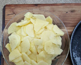 Foto del paso 2 de la receta: Patatas fritas al pisto