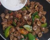 Foto langkah ke 3 dari resep Jantung Ayam Tumis Kecap.