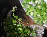 A picture of step 5 of Basil Pesto Chicken Pasta.