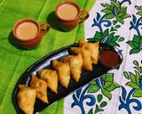 A picture of step 5 of Crispy Samosa.