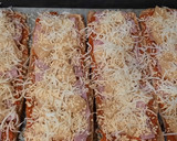 Foto del paso 5 de la receta: Coca de pan de aceite y sobrasada