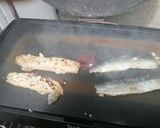 Une image de l'étape 4 de Poisson mariné à la plancha et bourrache.