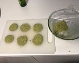 Foto del paso 4 de la receta: Hamburguesa de brócoli y aguacate (BLW)