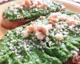 Foto del paso 4 de la receta Crema natural de rúcula, perejil y frutos secos enriquecida con Agua de Mar