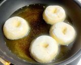 Foto langkah ke 3 dari resep Donat susu.