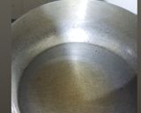 A picture of step 2 of Sev bhaji.
