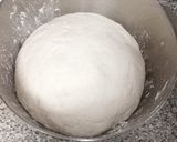 Foto del paso 2 de la receta: Coca de forner con piñones (sin gluten)