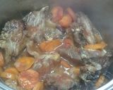 Foto del paso 2 de la receta Cuello de cordero con verduras en salsa