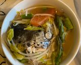 Hình bước làm 2 của món Canh đầu cá salmon nấu măng tây