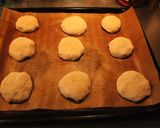 Foto del paso 1 de la receta: Ciabatas, caballas ahumadas, queso cabrero lubricado y ensalada de re-pollo
