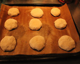 Foto del paso 1 de la receta: Ciabatas, caballas ahumadas, queso cabrero lubricado y ensalada de re-pollo