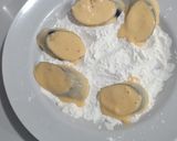 Foto langkah ke 2 dari resep Terong balut tepung.