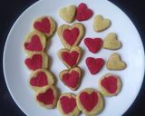 हार्ट कुकीज़ (Heart Cookies Recipe in Hindi) रेसिपी चरण 13 फोटो