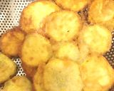 Hình bước làm 4 của món Khoai chiên ngoài giòn trong mềm dẻo ngon tuyệt!