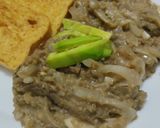 Foto del paso 7 de la receta: Dip de atún y berenjena con tostadas de ajo🍆🧅🥖🥯🥙🌯