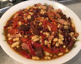 Une image de l'étape 14 de Haricots bicolores au chorizo,lard et poivrons grillés.