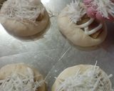 Foto langkah ke 2 dari resep Roti sosis.