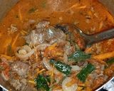 A picture of step 2 of Shredded carrot stew.