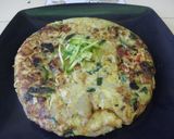 Foto del paso 3 de la receta: Tortilla de papa, cebolla y zapallitos
