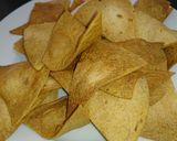 A picture of step 3 of Air Fried Tortilla Chips.