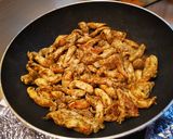 Nyári mediterrán ihletésű csirkemell recept fázis 3 fotója