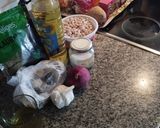 Foto del paso 2 de la receta: Pochas con calabaza y almejas en salsa