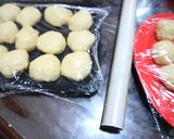 Foto langkah ke 3 dari resep Vla Horn Bread.