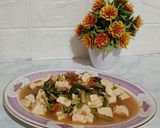 Foto langkah ke 5 dari resep Tumis Sawi Tahu.