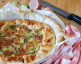 Foto del passaggio 8 della ricetta Torta salata con zucchine e pancetta • senza glutine ❤️