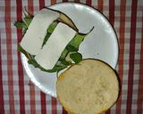 Foto del paso 2 de la receta: Hamburguesa de pollo con espinacas e ingredientes saludables