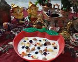 A picture of step 5 of Kesar pista mousse.