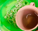 Hình bước làm 3 của món Từ hoa chuối thành gỏi chuối thế nào?