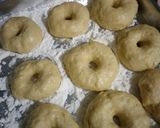 Foto langkah ke 3 dari resep Kue Donat takaran sendok.