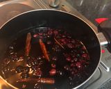 Foto del paso 4 de la receta: Sémola con leche y salsa de vino