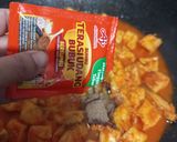 Foto langkah ke 5 dari resep Oseng Tahu Mercon.