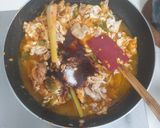 Foto langkah ke 4 dari resep Ayam Suwir Kacang Polong.