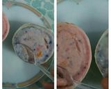 A picture of step 9 of Blue current and strawberry ice cream.